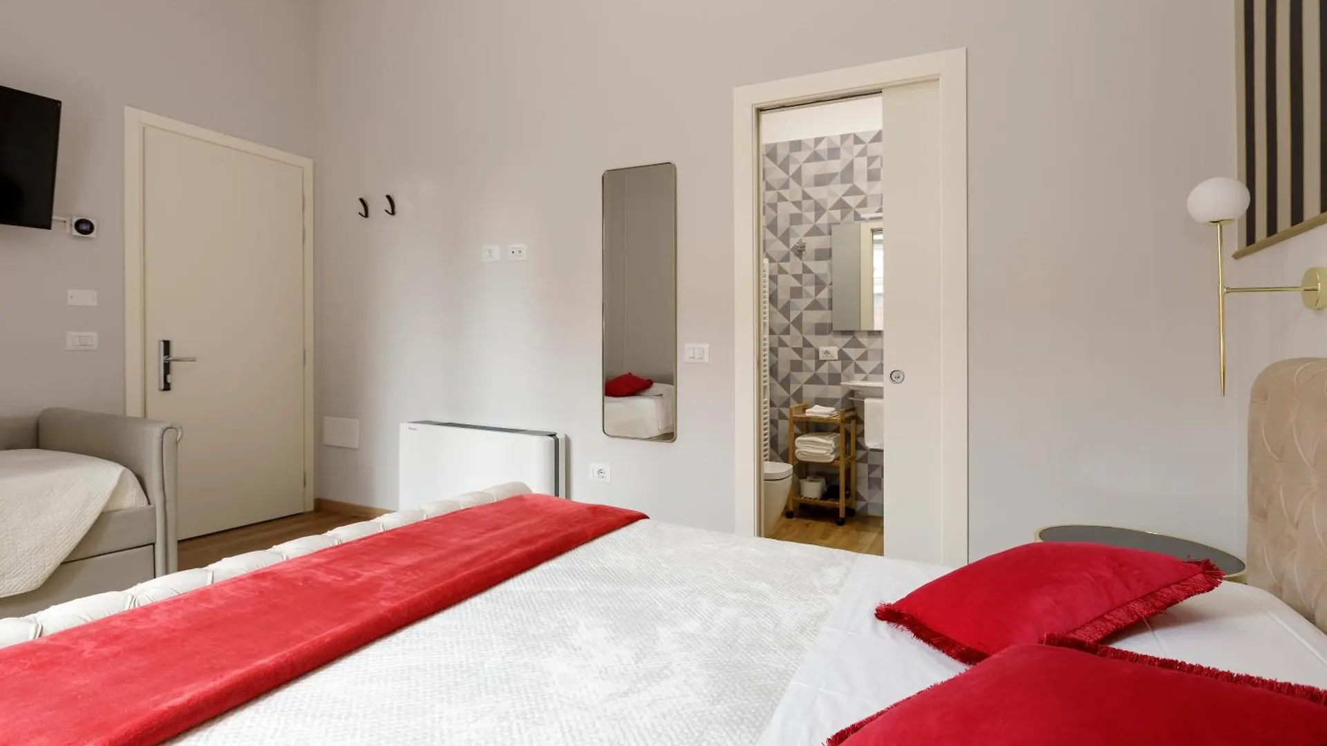 Domus 44 Rooms Verona Gæstehus
