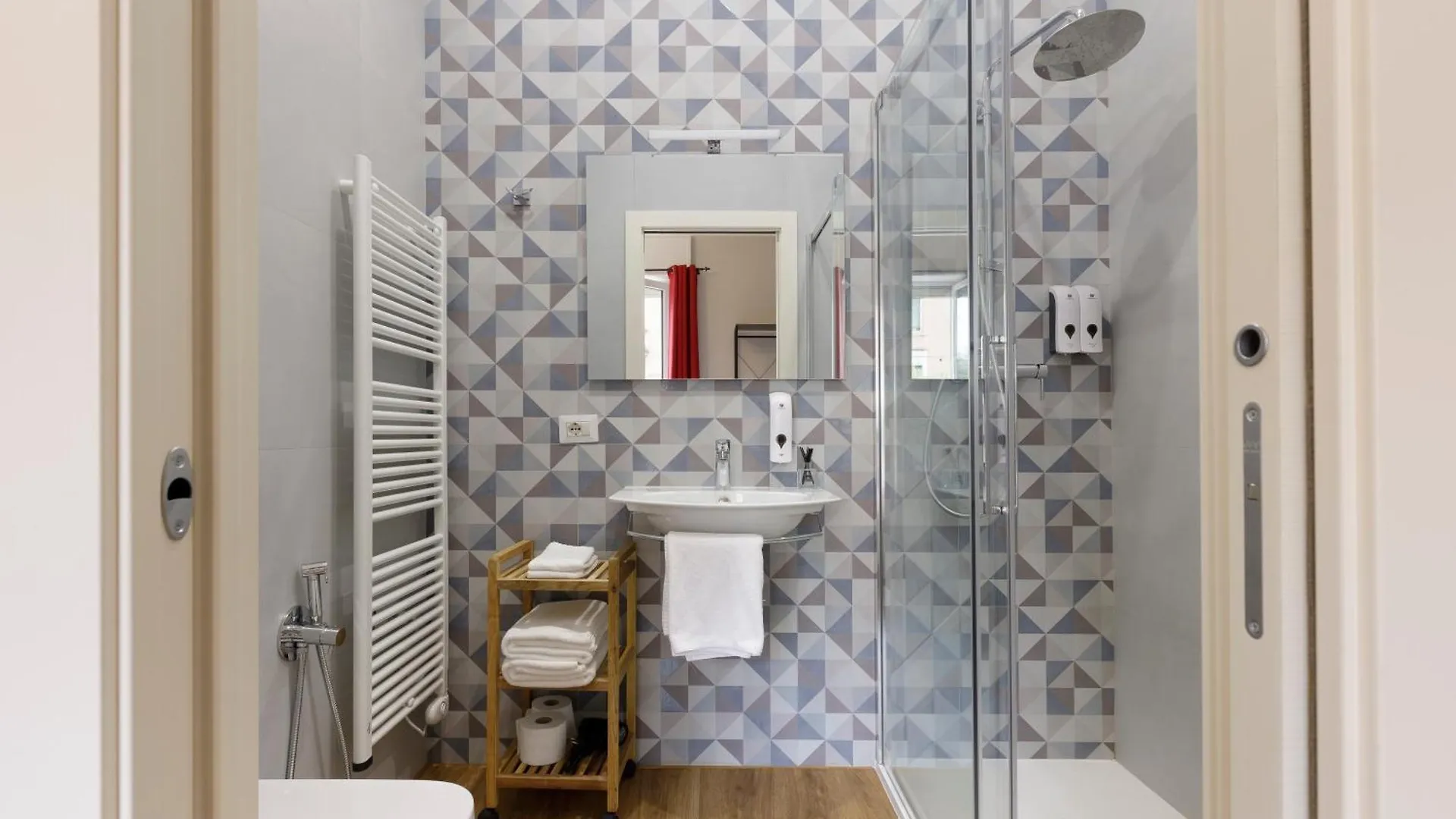 Domus 44 Rooms Verona 0*,